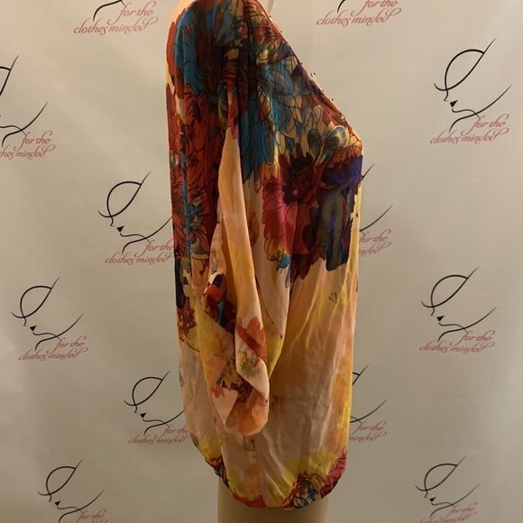 ND. Size Medium. Embellished Beaded Blouson Chiffon Top. Sleeves B64 - Picture 3 of 5